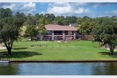 167 April Waters Drive W, Conroe, TX 77356 - Photo 46