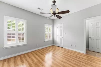 167 April Waters Drive W, Conroe, TX 77356 - Photo 30