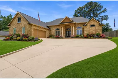167 April Waters Drive W, Conroe, TX 77356 - Photo 2