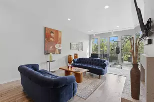 113 Sage Rd, Houston, TX 77056 - Photo 8