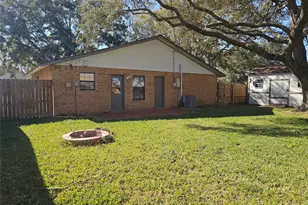 2207 Gontier Dr, Bay City, TX 77414 - Photo 4