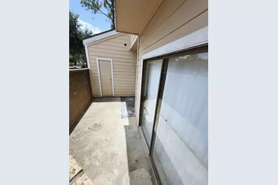 7900 Bissonnet Street #D1, Houston, TX 77074 - Photo 2