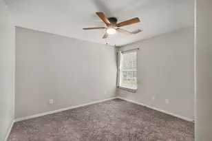 8530 Calverton Pines Ln, Houston, TX 77095 - Photo 16