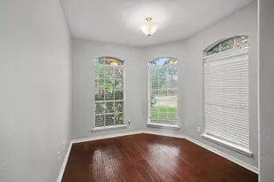 8530 Calverton Pines Ln, Houston, TX 77095 - Photo 4