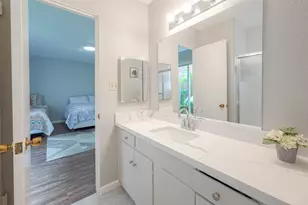 2121 Fountain View Dr, Houston, TX 77057 - Photo 22