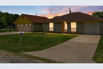 314 Rorem Avenue, Palacios, TX 77465 - Photo 2