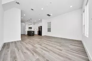 5402 Margarita St, Houston, TX 77020 - Photo 14