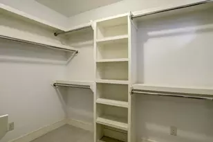 5905 Kiam St, Houston, TX 77007 - Photo 18