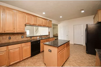 18302 Glenn Haven Estates Drive, Spring, TX 77379 - Photo 12