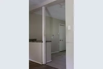 4813 Angleton Street, Houston, TX 77033 - Photo 4