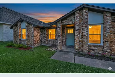3410 Crestmeadow Drive, Pasadena, TX 77505 - Photo 2