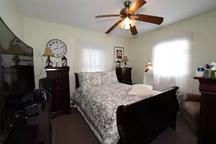 2313 67th St, Galveston, TX 77551 - Photo 6