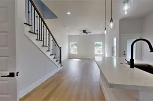 12234 Kirkgard, Houston, TX 77045 - Photo 8