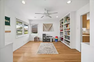 5726 Stillbrooke Dr, Houston, TX 77096 - Photo 18