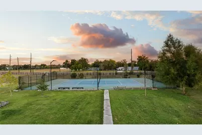 1905 Woodglen Court, Pearland, TX 77581 - Photo 38