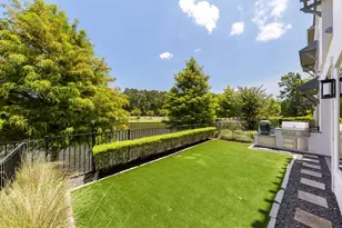 111 Vue Pt Pl, The Woodlands, TX 77380 - Photo 10