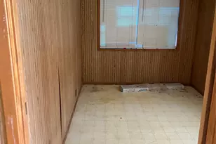 214 Houston Ave, Somerville, TX 77879 - Photo 16