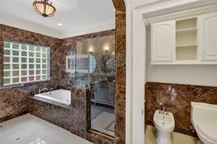 2318 Bellefontaine St, Houston, TX 77030 - Photo 16