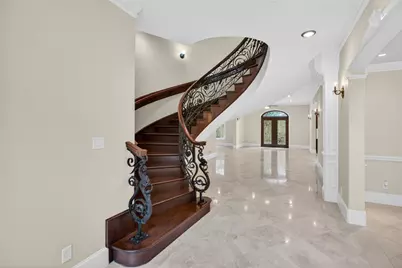 2318 Bellefontaine Street, Houston, TX 77030 - Photo 6