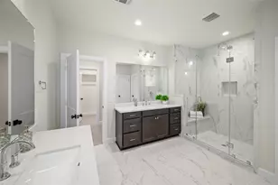 7902 Hopewell Ln, Houston, TX 77071 - Photo 12