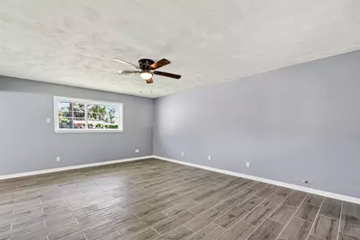 1925 Palm Street, La Marque, TX 77568 - Photo 8