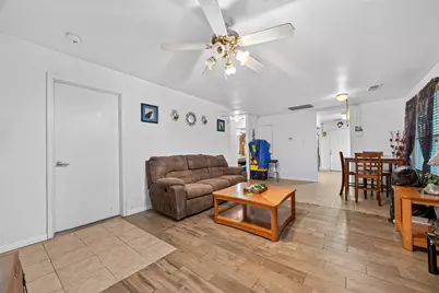 6010 Woodview Drive, Houston, TX 77396 - Photo 12