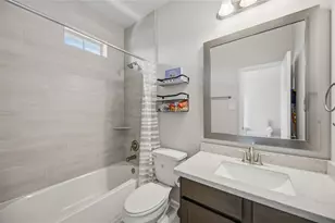 3904 Centre Plains Way, Houston, TX 77043 - Photo 22