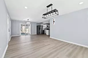 8413 Safeguard St, Houston, TX 77051 - Photo 6
