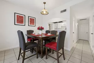 7837 Pacific Pearl St, Houston, TX 77072 - Photo 4