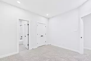 5028 Creekmont Dr, Houston, TX 77091 - Photo 38