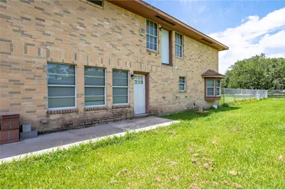 1925 Avenue L, Santa Fe, TX 77510 - Photo 42