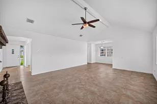 10715 Sagewind Dr, Houston, TX 77089 - Photo 24