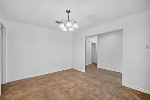 10715 Sagewind Dr, Houston, TX 77089 - Photo 10