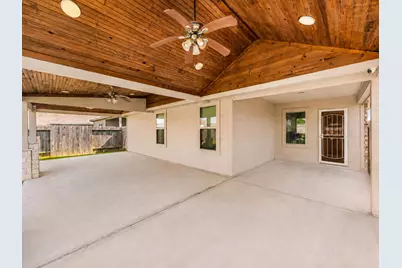8007 Tamarind Lane, Baytown, TX 77521 - Photo 28
