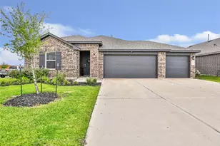 1012 Llano Trl, Dayton, TX 77535 - Photo 1