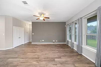 262 Pleasant Hill Way, Conroe, TX 77304 - Photo 12