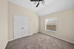 10203 Cascade Hills Dr, Houston, TX 77064 - Photo 12