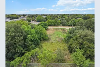 1047 10th Street, Dickinson, TX 77539 - Photo 4