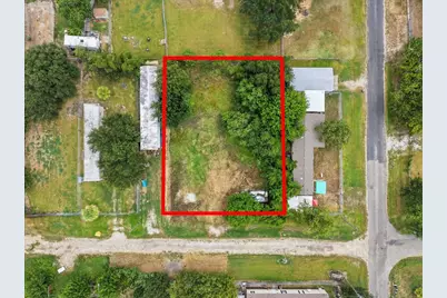 1047 10th Street, Dickinson, TX 77539 - Photo 1