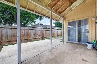 15502 Prairie Oaks Drive, Houston, TX 77083 - Photo 38
