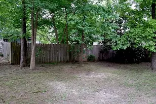 240 N Forest Dr, Willis, TX 77378 - Photo 6