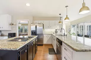 2238 Ashford Hollow Ln, Houston, TX 77077 - Photo 10