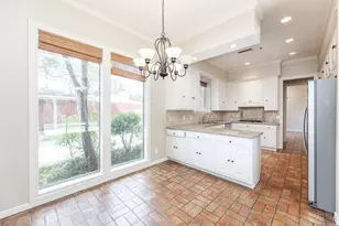 251 Gessner Rd, Houston, TX 77024 - Photo 16