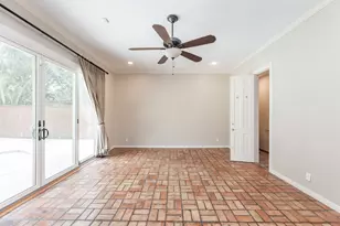 251 Gessner Rd, Houston, TX 77024 - Photo 24