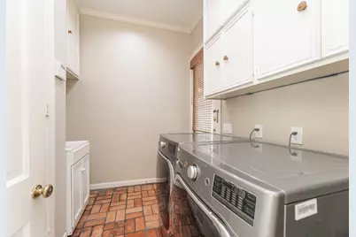 251 Gessner Road, Houston, TX 77024 - Photo 24