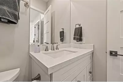 1810 Branard Street #B, Houston, TX 77098 - Photo 14