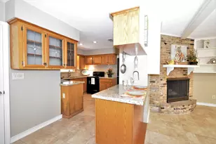 6011 Arboles Dr, Houston, TX 77035 - Photo 14