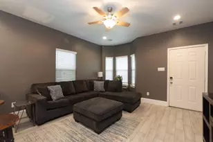 404 Spooner St, Pasadena, TX 77506 - Photo 4
