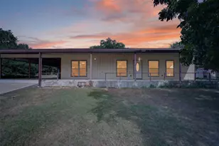 3961 Clay Crk Rd, Brenham, TX 77833 - Photo 30