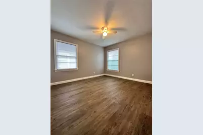 3711 S Wayside Drive, Houston, TX 77023 - Photo 8